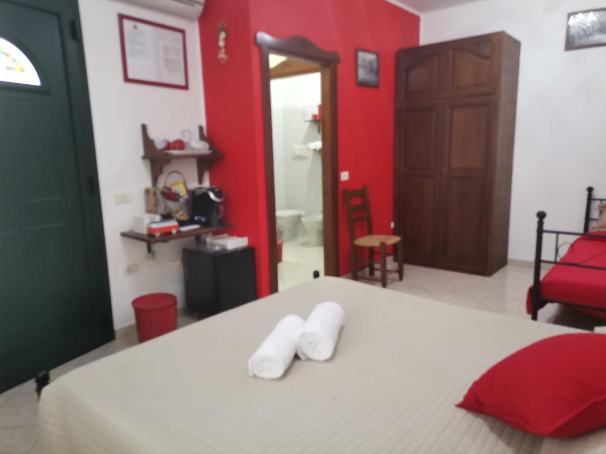 B&B Marzo '51 Villasimius Eksteriør billede